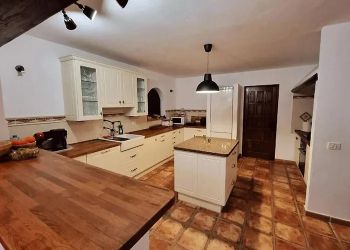 Gæstehus Casa-la-costa - With Pool For Groups, Families And Retreats 4*