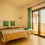 Casa-la-costa - With Pool For Groups, Families And Retreats