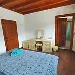 Casa-la-costa - With Pool For Groups, Families And Retreats