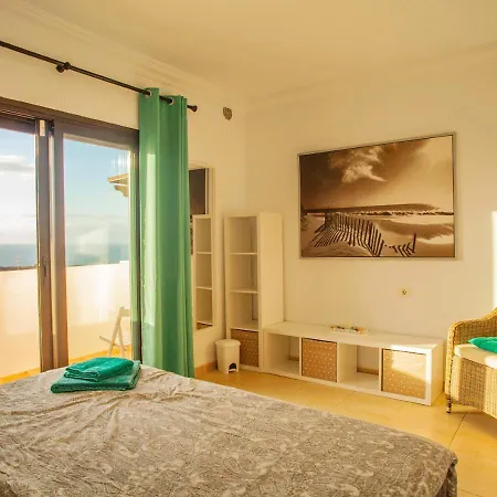 Casa-la-costa בית הארחה