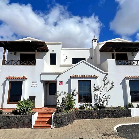 Casa-la-costa La Costa