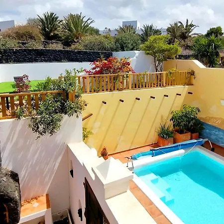 Pensjonat Casa-la-costa La Costa