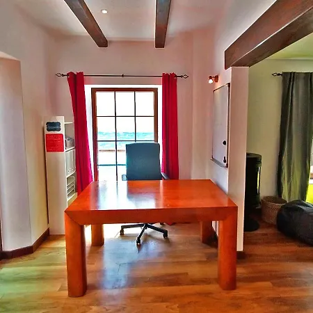 Гостевой дом Casa-la-costa - With Pool For Groups, Families And Retreats