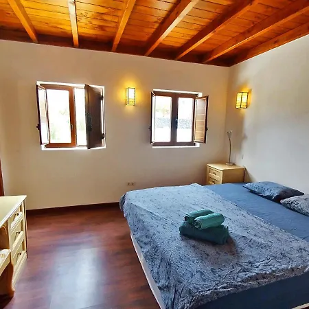 Casa-la-costa - With Pool For Groups, Families And Retreats