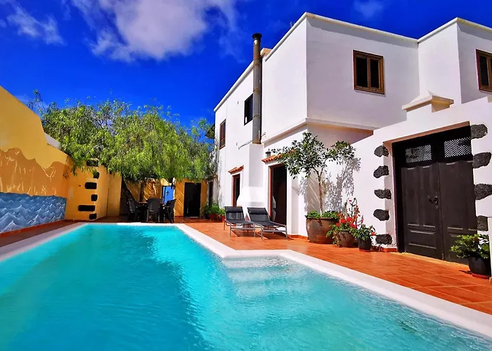 게스트하우스 Casa-la-costa - With Pool For Groups, Families And Retreats 4*