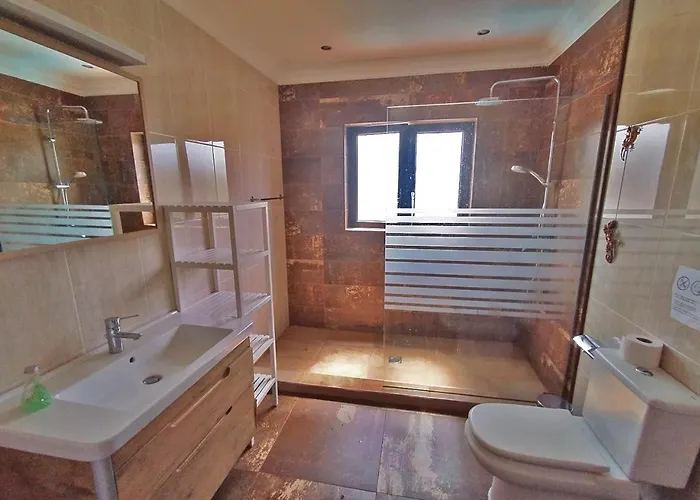 Casa-la-costa - With Pool For Groups, Families And Retreats La Costa