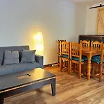 Gasthof Casa-la-costa - With Pool For Groups, Families And Retreats