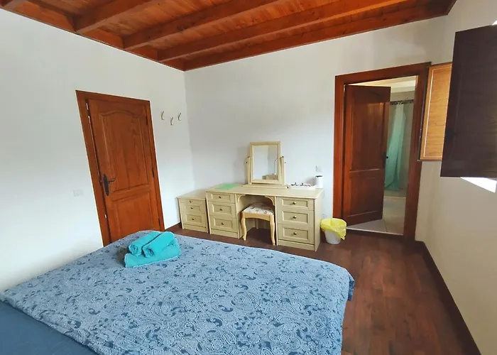 Casa-la-costa - With Pool For Groups, Families And Retreats