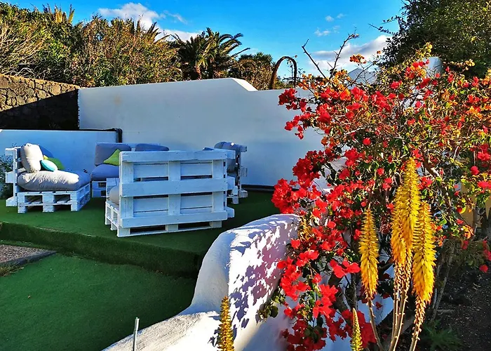 Casa-la-costa - With Pool For Groups, Families And Retreats 招待所 4*